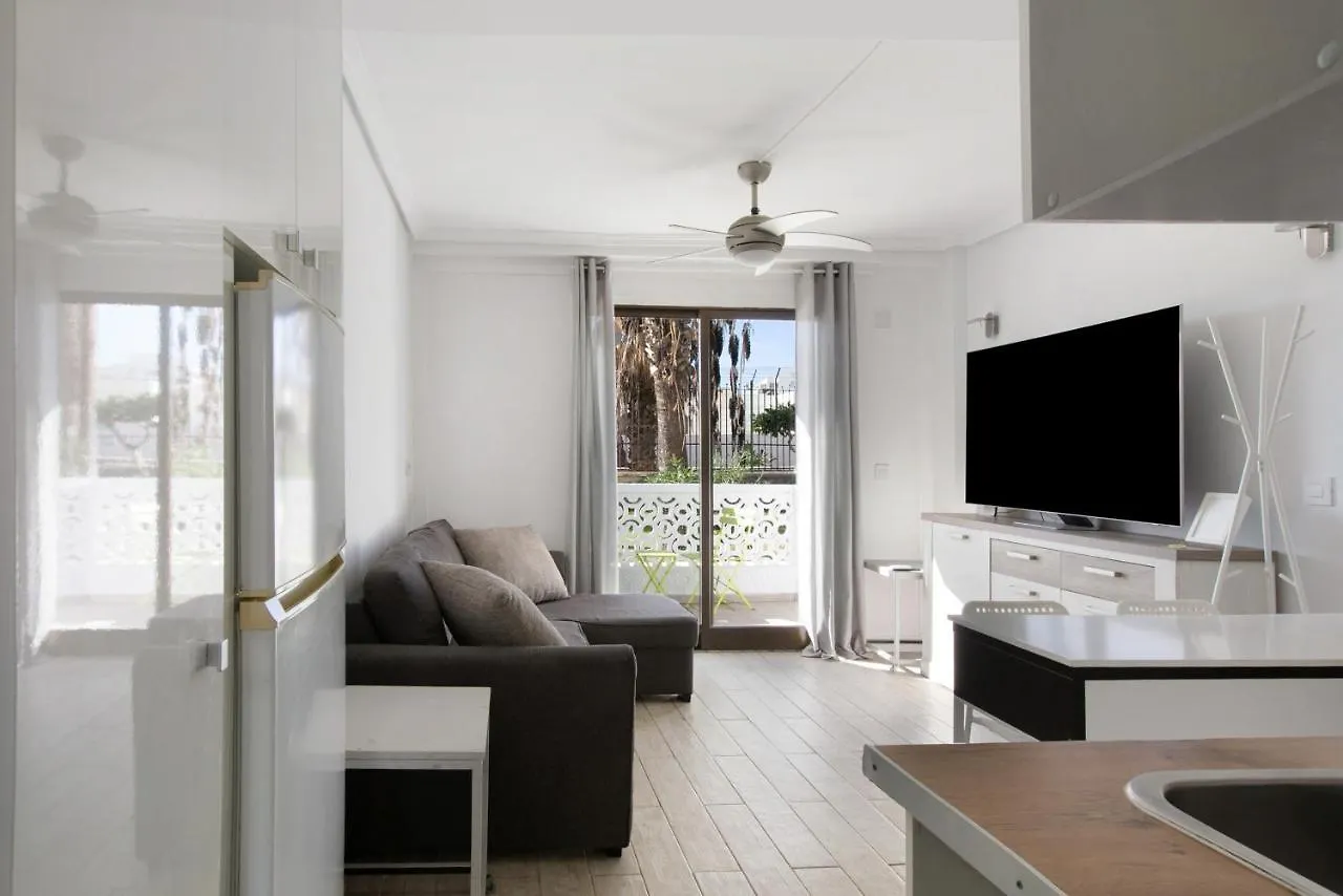 Apartment At 30 Mts From Sea Playa de las Americas